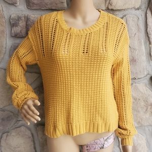 AMERICAN EAGLE | Gold Long Sleeve Knit Sweater